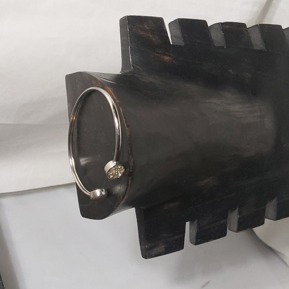 FOSSIL STEEL SILVER DIAMONDS CUFF BRACELET - Picture 2 of 3